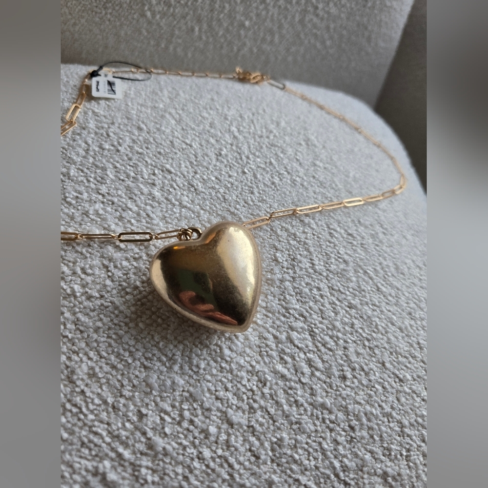 NWT! Free People, Spektor Heart Pendant Necklace, Vintage Gold - Picture 12 of 13